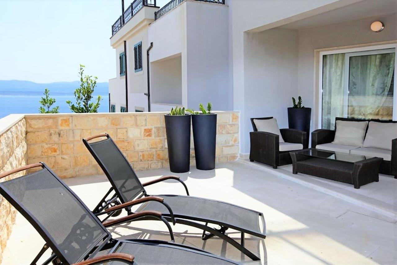 Apartment Bol A6 With Pool From 45 Eur Per Person Exterior foto